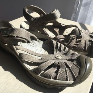 Keen Rose Sandals